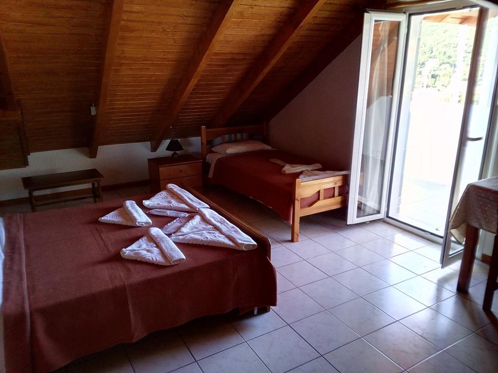 Nicolas Rooms Fiskardo Esterno foto
